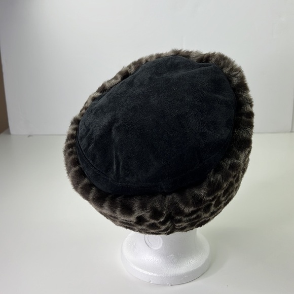 NWOT  Almar Classic Faux Fur & Suede Pill Box Hat - Picture 3 of 6